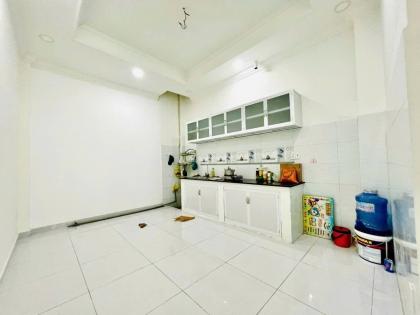 NHÀ 3 TẦNG BTCT VỪA Ở VỪA KINH DOANH MẶT TIỀN TÂN THỚI HIỆP 9 45M2 GẦN ST MEGA MARKET. SÁT BÊN TOÀ