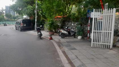 Bán Nhà Phố Từ Hoa Quận Tây Hồ 79m2-4T MT4,8m 1 SỔ 1 CHỦ 36 Tỷ Có Thương Lượng.