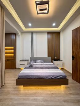 Nhà Mặt Tiền Đường Trần Bá Giao Phường 5 Gò Vấp Cũ.