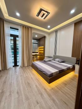 Nhà Mặt Tiền Đường Trần Bá Giao Phường 5 Gò Vấp Cũ.
