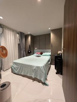 ????????Tập thể Chùa Láng, 68m2, gần ĐH Ngoại thương, Nội thất cực đẹp, 4.68 tỷ