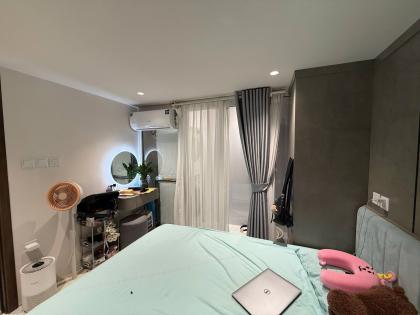 ????????Tập thể Chùa Láng, 68m2, gần ĐH Ngoại thương, Nội thất cực đẹp, 4.68 tỷ