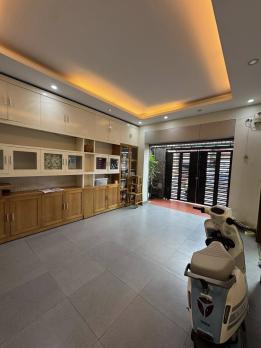Bán Nhà P/Lô 2 Ô Tô Tránh Nguyễn Ngọc Vũ Cầu Giấy 133m2-3T MT7m 45,8 Tỷ Có Thương Lượng.