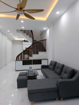 BÁN NHÀ 4.5T HÀ TRÌ NHỈNH 7 TỶ: DIỆN TÍCH LỚN, MẶT TIỀN CHUẨN, THÔNG SỐ VÀNG THIẾT KẾ KIỂU