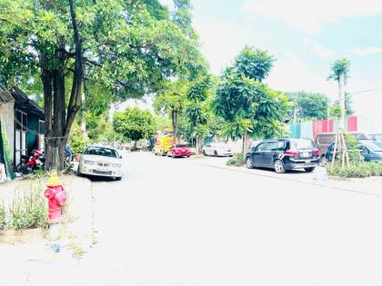 Cần bán ĐẤT THẠCH CẦU - 91M², MT 4.6M - giá 9.5 TỶ - NGÕ THÔNG, Ô TÔ VÀO TẬN ĐẤT