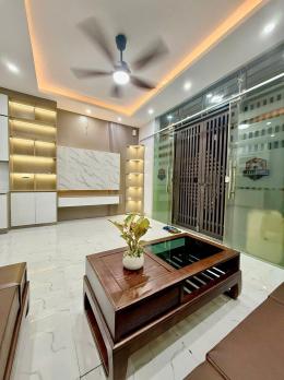 BÁN NHÀ  32M2, 5 TẦNG, FULL NỘI THẤT, 50M RA CỔNG HÀ TRÌ 2 - CHỈ HƠN 7 TỶ