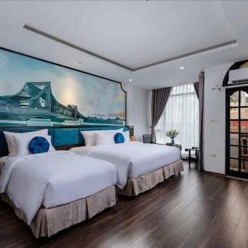 Bán Nhà Mặt Phố Ngõ Trạm Hàng Da Hoàn Kiếm 71m2-7T MT4,6m Vỉa Hè 68 Tỷ Có Thương Lượng.