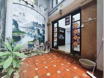 Cho thuê nhà Đội Cấn, Diện tích 66m x5 tầng, mặt tiền5m, giá 19 triệu