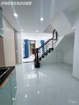 Nhà Tân Sơn Nhì TP 5T ST 4.2x9 m2 5PN kế chợ, trường học chỉ 6 tỷxx