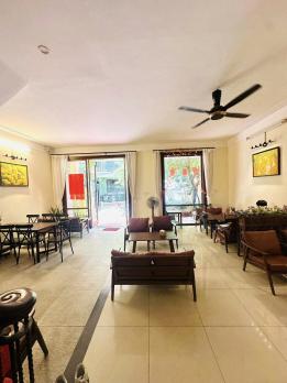 Bán Nhà Phố Đội Cấn Ba Đình 109m2-4T MT6,8m P/Lô 2 Ô Tô Tránh 42 Tỷ Có Thương Lượng.