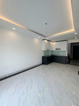 BÁN NHÀ HỒNG TIẾN LONG BIÊN, TẶNG NỘI THẤT CHẤT, THANG MÁY, GẦN PHỐ 56M2, 11.X TỶ