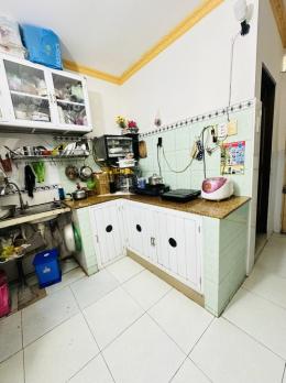 BÁN NHÀ 2 MẶT HẺM LẠC LONG QUÂN 6M – SÁT MT QUẬN 11 – CHỈ 4 TỶ + Lạc Long Quân, Q.11 (gần Đầm Sen). + DT 23m²
