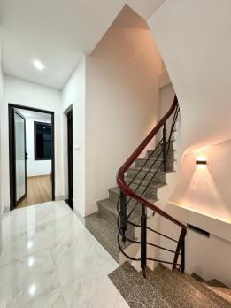 Bán nhà đường Khương Trung, Thanh Xuân, nhà đẹp 3 mặt thoáng, 8 phòng ngủ, vừa ở vừa cho thuê