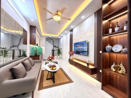 Bán nhà đường Khương Đình, Thanh Xuân, nhà đẹp full nội thất, cực gần ô tô