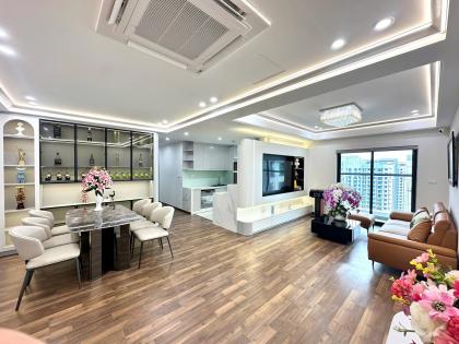 ????????CT1 Mễ Trì Hạ 98m2, 3PN Nội thất mới tinh, View phố, 8.25 tỷ Nam Từ Liêm