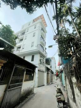 CỰC PHẨM. BÁN NHÀ VIỆT HƯNG, GARA Ô TÔ CAMRY, THANG MÁY, 3 BƯỚC RA PHỐ, 41M2, 6 TẦNG, CÓ 9.x TỶ
