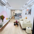 BÁN CĂN HỘ TẬP THỂ TRUNG TỰ, ĐỐNG ĐA, NHÀ ĐẸP 2 MẶT THOÁNG, SÂN VƯỜN RỘNG, Ô TÔ ĐỖ CHÂN CẦU THANG