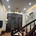 Cho thuê nhà Kim Mã-Ba Đình, full đồ 50m2, 4 tầng, 4 ngủ, 20 triệu