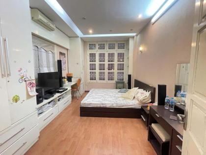 Bán nhà lô góc Nguyễn Chí Thanh 2 thoáng, gần ô tô, kinh doanh nhỏ, 30mx6 tầng. 8.7 tỷ