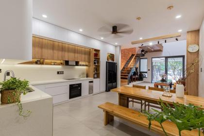 **Bán nhà HXH Phan Văn Sửu, phường 13 Tân Bình; 4x20m; 4 tầng