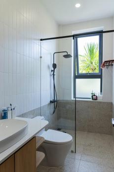 **Bán nhà HXH Phan Văn Sửu, phường 13 Tân Bình; 4x20m; 4 tầng