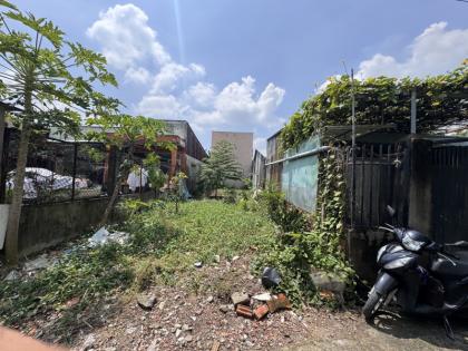Thanh Đa - Bán gấp đất khu Bình Quới TPHCM, gần Thiên Hà Village, giá rẻ
