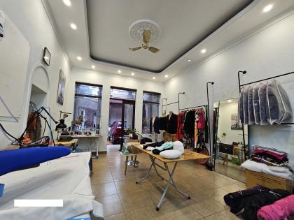 Bán Nhà Phố Đào Tấn Ba Đình 45m2-5T MT5,6m LÔ GÓC 2 THOÁNG 19 Tỷ Đào Tấn Có TL.
