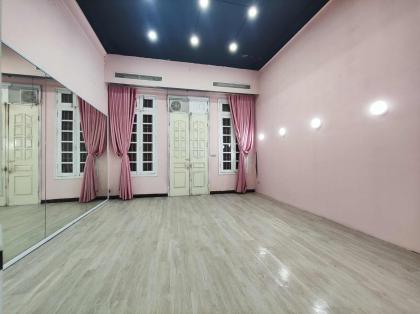 Cho thuê nhà ngõ 371 Kim Mã, Diện tích 75m x 3,5 tầng, mặt tiền 5.5m, giá 25 triệu
