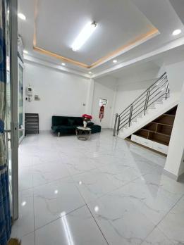 TIN ĐƯỢC KHÔNG 4 tầng mới HXH Phường 7 Quận 6 chỉ 4 tỷ nhỉnh à.