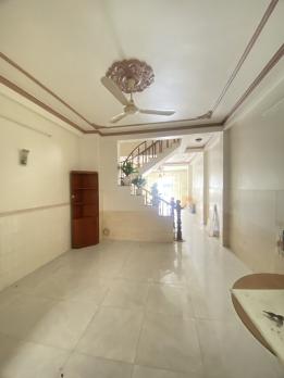 Hẻm 10m thông An Lạc Bình Tân 72m2 3 tầng BTCT mà chỉ 8 đồng nhỉnh.