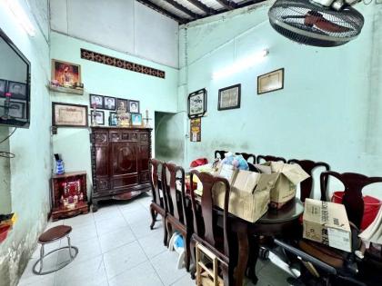 Bán nhà Mặt tiền Trần Bình Trọng - giao Nguyễn Văn Đậu, 3,5x20m, cấp 4, giá đầu tư 7,7 tỷ.