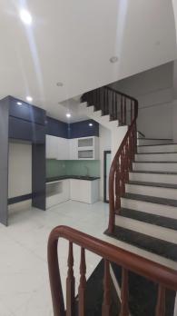 BÁN NHÀ CẠNH BỂ BƠI ĐA SỸ KIẾN HƯNG - 5 TẦNG - 2 MẶT THOÁNG - GIÁ CHỈ 6.x TỶ