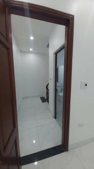 BÁN NHÀ CẠNH BỂ BƠI ĐA SỸ KIẾN HƯNG - 5 TẦNG - 2 MẶT THOÁNG - GIÁ CHỈ 6.x TỶ