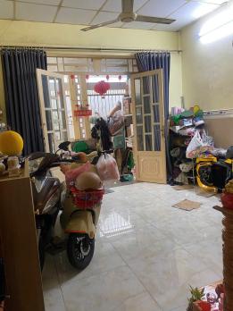 Nhà 2 tầng đúc Tỉnh Lộ 10 Bình Tân 49m2 hẻm 4m chỉ 3 tỷ 550.