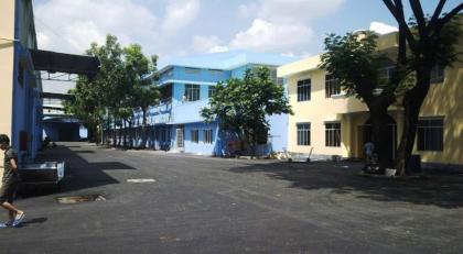 Cho thuê nhà xưởng mặt tiền đường C12 .ngay đường vào nhà ga T3 sân bay Tân Sơn Nhất. Diện tích 4800 và 1870mgiá 120k/m