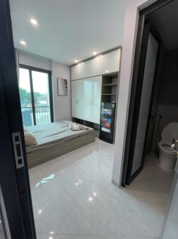 bán chung cư mini phùng hưng, 250m2, 11 tầng, ngang 12m, 105 phòng, giá 99 chào tỉ