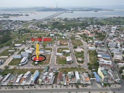 Bán nhà mặt phố Dung Quất Sa Huỳnh, Nghĩa Phú, Quảng Ngãi. 110m2, Sổ đỏ, giá 1 tỷ. LH: 0909040359