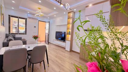 ????????Tầng 2 TT Doãn Kế Thiện 65m 2PN Full nội thất đẹp, nhỉnh 4 tỷ