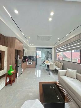 BÁN NHÀ NGUYỄN SƠN GIA THỤY, LÔ GÓC, GARA Ô TÔ CAMRY, THANG MÁY, TẶNG NỘI THẤT TIỀN TỈ, GIÁ MỀM