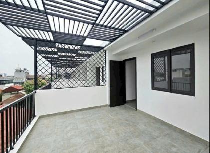 BÁN NHÀ NGUYỄN SƠN GIA THỤY, LÔ GÓC, GARA Ô TÔ CAMRY, THANG MÁY, TẶNG NỘI THẤT TIỀN TỈ, GIÁ MỀM