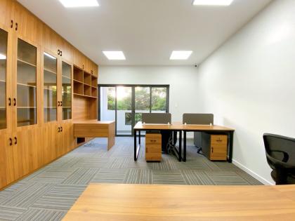 Bán nhà đường Lý Thường Kiệt – Phường 15 – Quận 11 :  + Ngang 4,5m x 16m  + Hiện trạng nhà kết cấu 6 tầng, 8pn