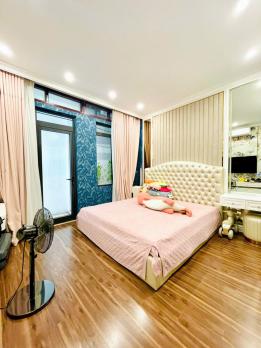 Bán căn chung cư 3 ngủ DT 124m Tân Hoàng Minh 486 Ngọc Hồi giá 10.5 tỷ