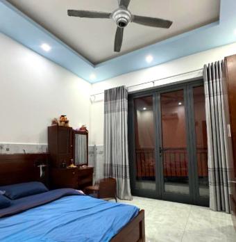 ????️ Chỉ 5.x tỷ ! có ngay - 74m² ( 4x18.5 ) 2 tầng đúc - 3pn - hxh - Lê văn Quới - Bình Tân.