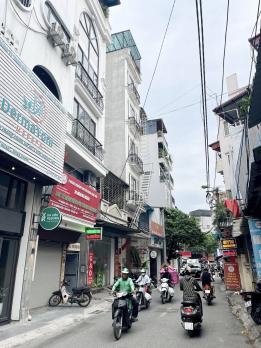 Bán Nhà Mặt Phố Hoàng Ngân 41m2-2T MT5,9m Vỉa Hè 13,9 Tỷ Hoàng Ngân Có Thương Lượng.