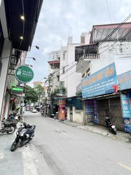 Bán Nhà Mặt Phố Hoàng Ngân 41m2-2T MT5,9m Vỉa Hè 13,9 Tỷ Hoàng Ngân Có Thương Lượng.