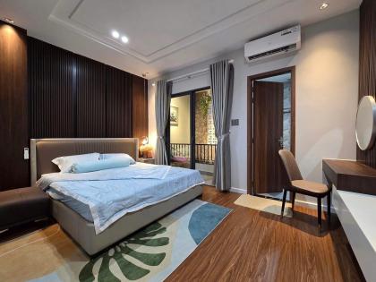 **Bán nhà p10, Tân Bình, CHDV Mặt tiền Trần Văn Quang; 5x17,5m - 20 phòng