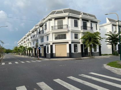 Vay Vietcombank & OCB – lãi suất chỉ 6.5%/năm, ân hạn 24 tháng