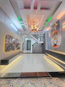NHÀ 3 TẦNG TẶNG FULL NT, ĐƯỜNG LÂM THỊ HỐ SÁT BÊN SIÊU THỊ CHỢ HẠT ĐIỀU. SÁT VÁCH  HIỆP THÀNH CITY