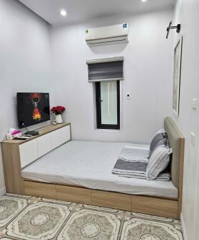 Cho thuê nhà Vương Thừa Vũ, Thanh Xuân, 45m2, 2 tầng, 3 ngủ, 10 triệu