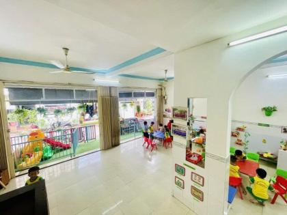 Bán nhà HXH 8m Trịnh Đình Trọng - gần Kênh Tân Hóa, 7,8x8,5m, 2 Tầng - 2PN, 7,9 tỷ.